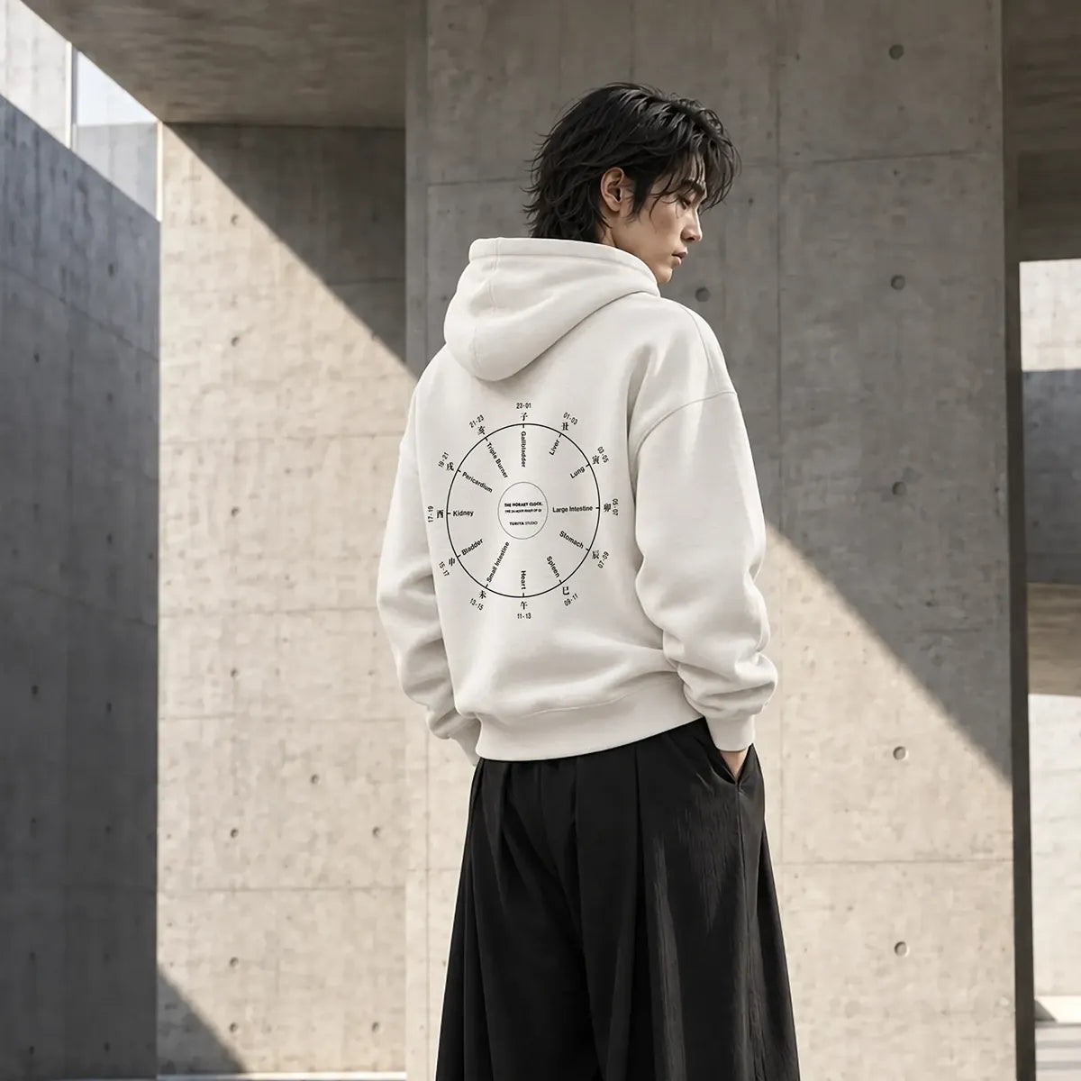 THE HORARY CLOCK (子午流注) Relaxed Hoodie